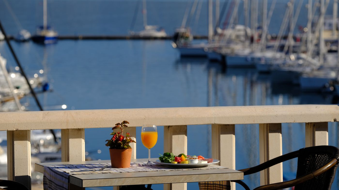 Ece-Saray-Marina-and-Resort-Restaurant-20