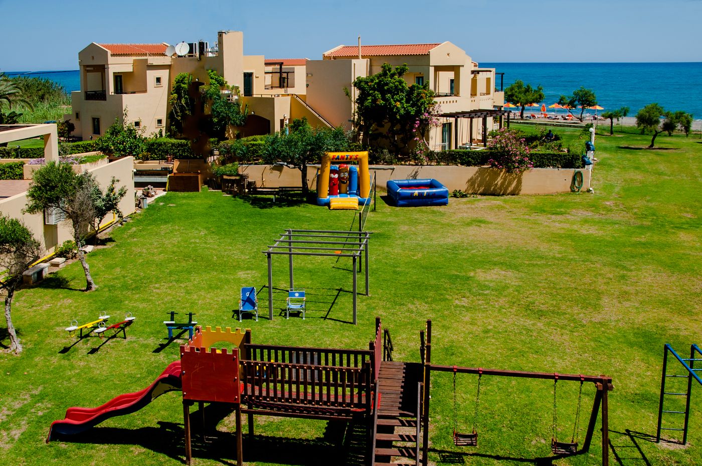 Silver-Beach-General-view-44