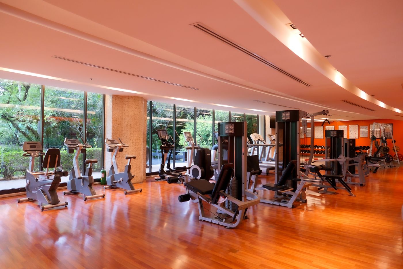 Hilton-Phuket-Arcadia-Resort---Spa-Sports-and-Entertainment-67