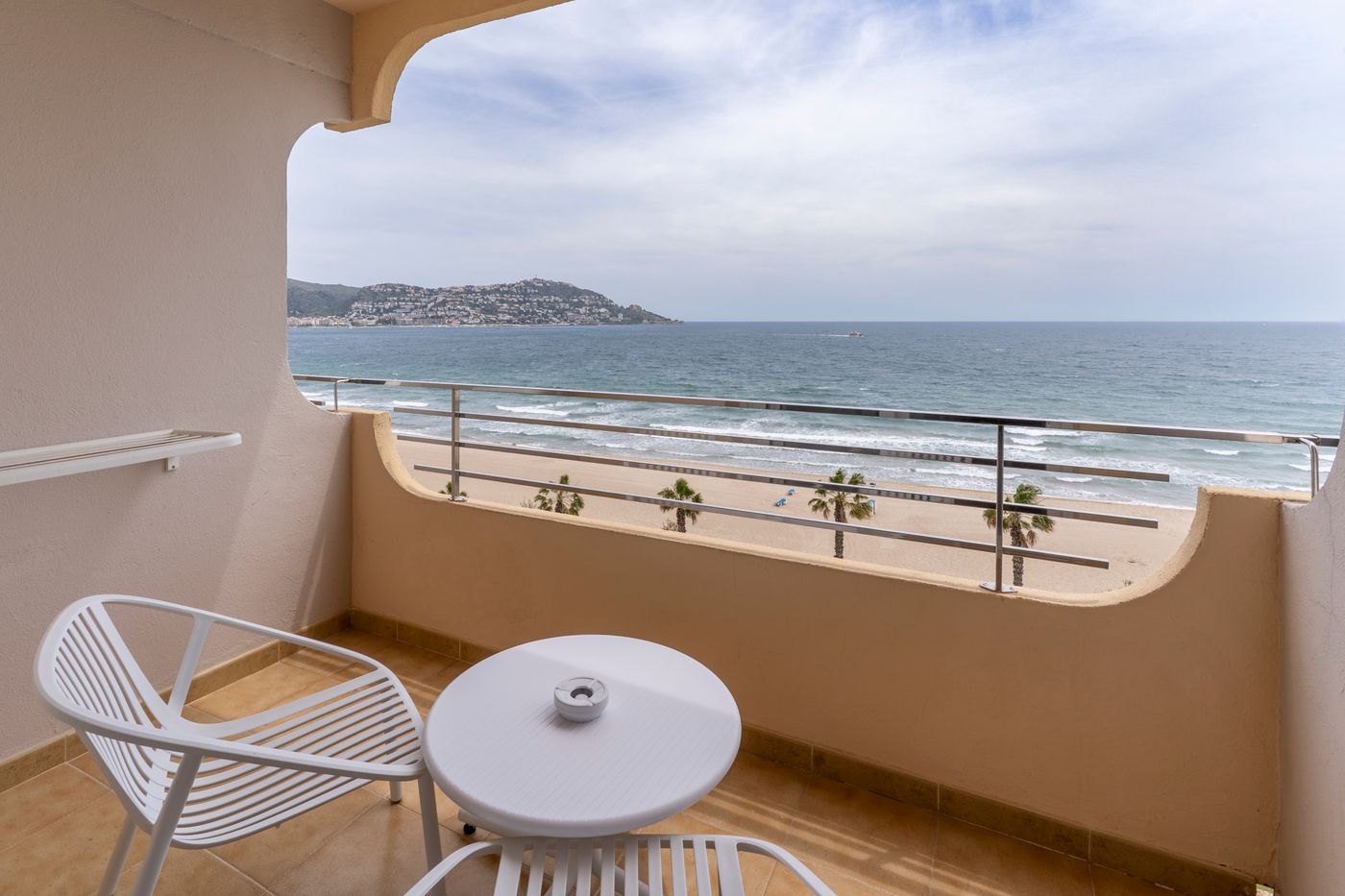 Prestige-Victoria-Room-93