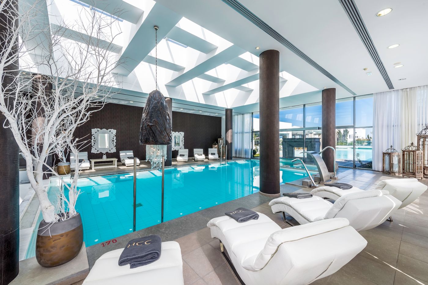 Diamond-Deluxe-Sports-and-Entertainment-69