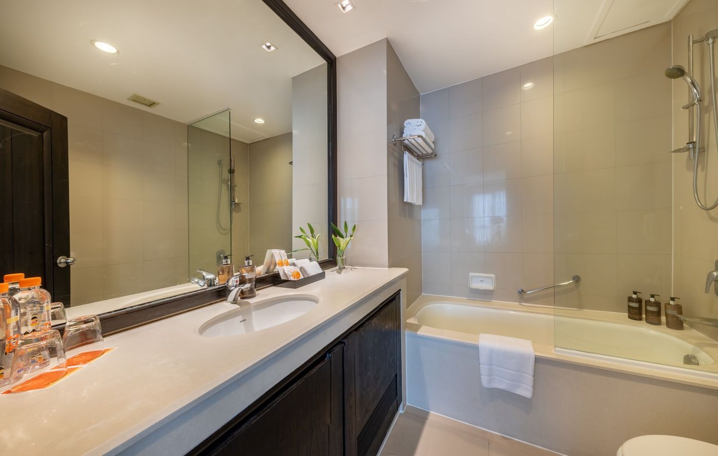 Bandara-Suites-Silom-Room-25