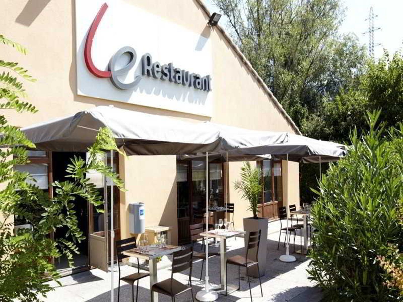 KYRIAD DIRECT MARSEILLE EST - La Valentine-France-La Penne Sur Huveaun-General view-1