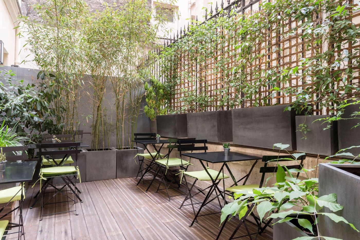 H----tel-Basss-by-HappyCulture-General-view-33