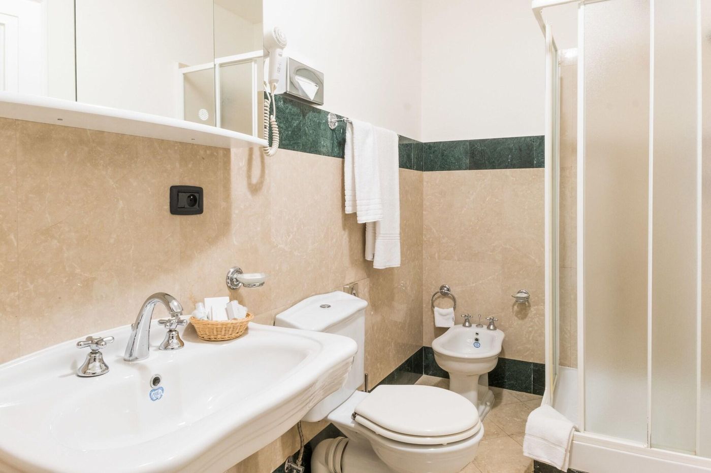 Residence-Leon-D-Oro-Room-27