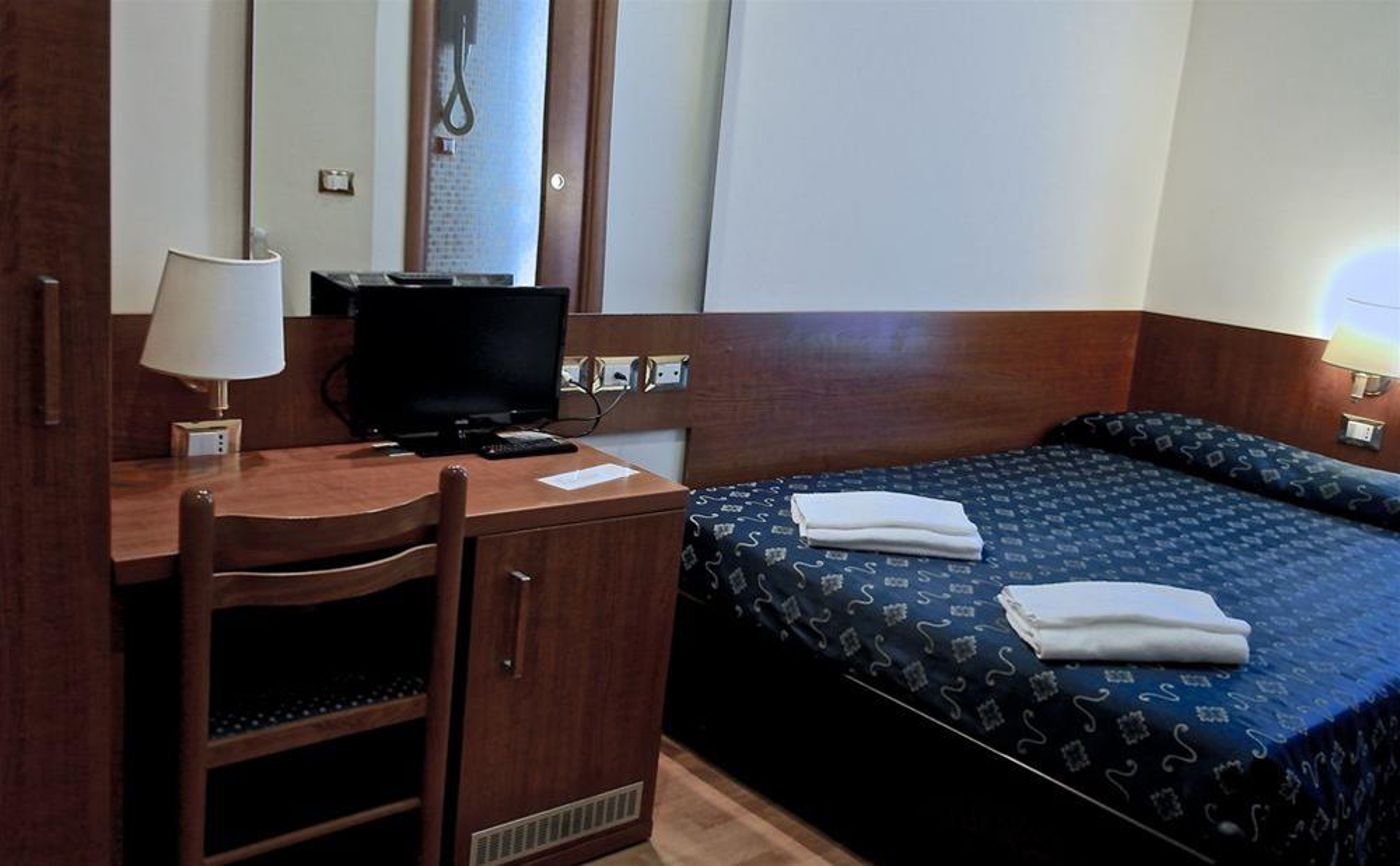 Casa Vicenza-Italy-ROME-General view-8