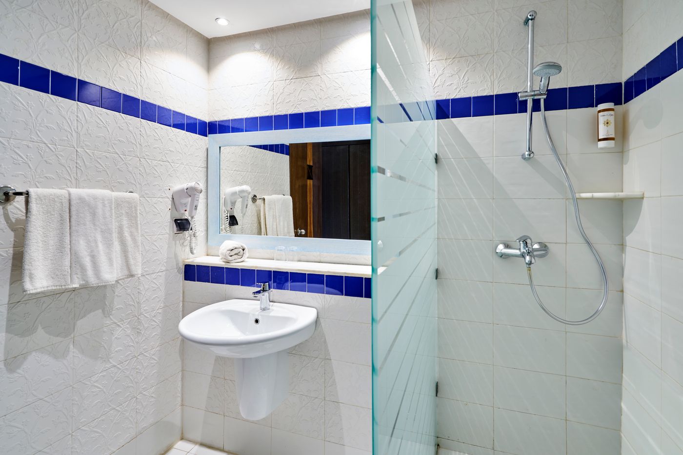 El Mehdi Beach Resort 12.11