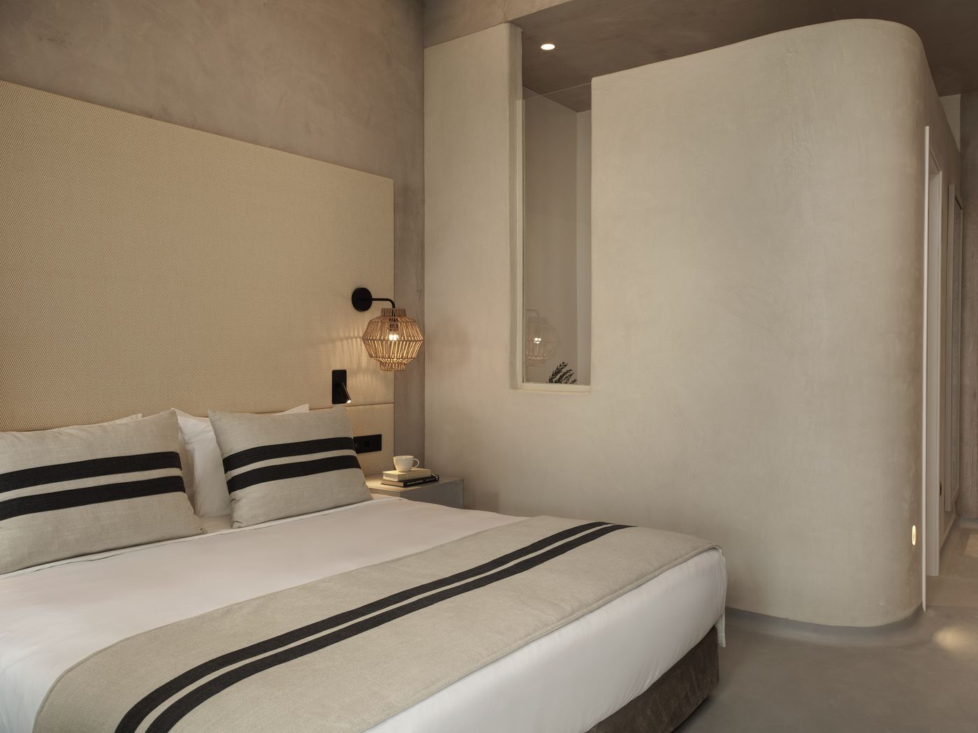 Yi-Hotel-Mykonos---Adults-only-Room-25