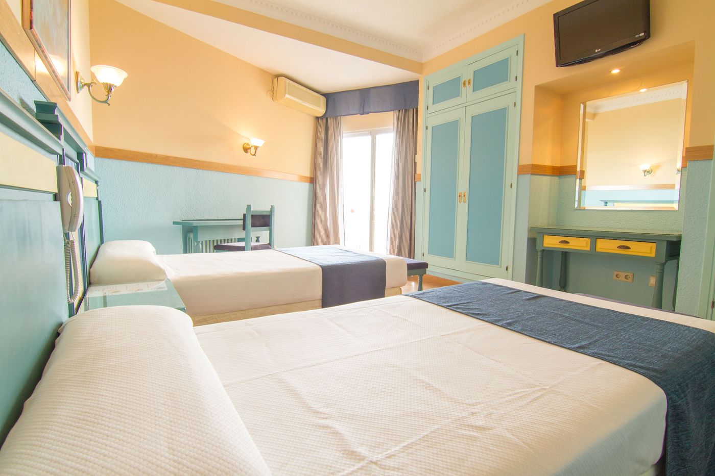 Monarque Torreblanca