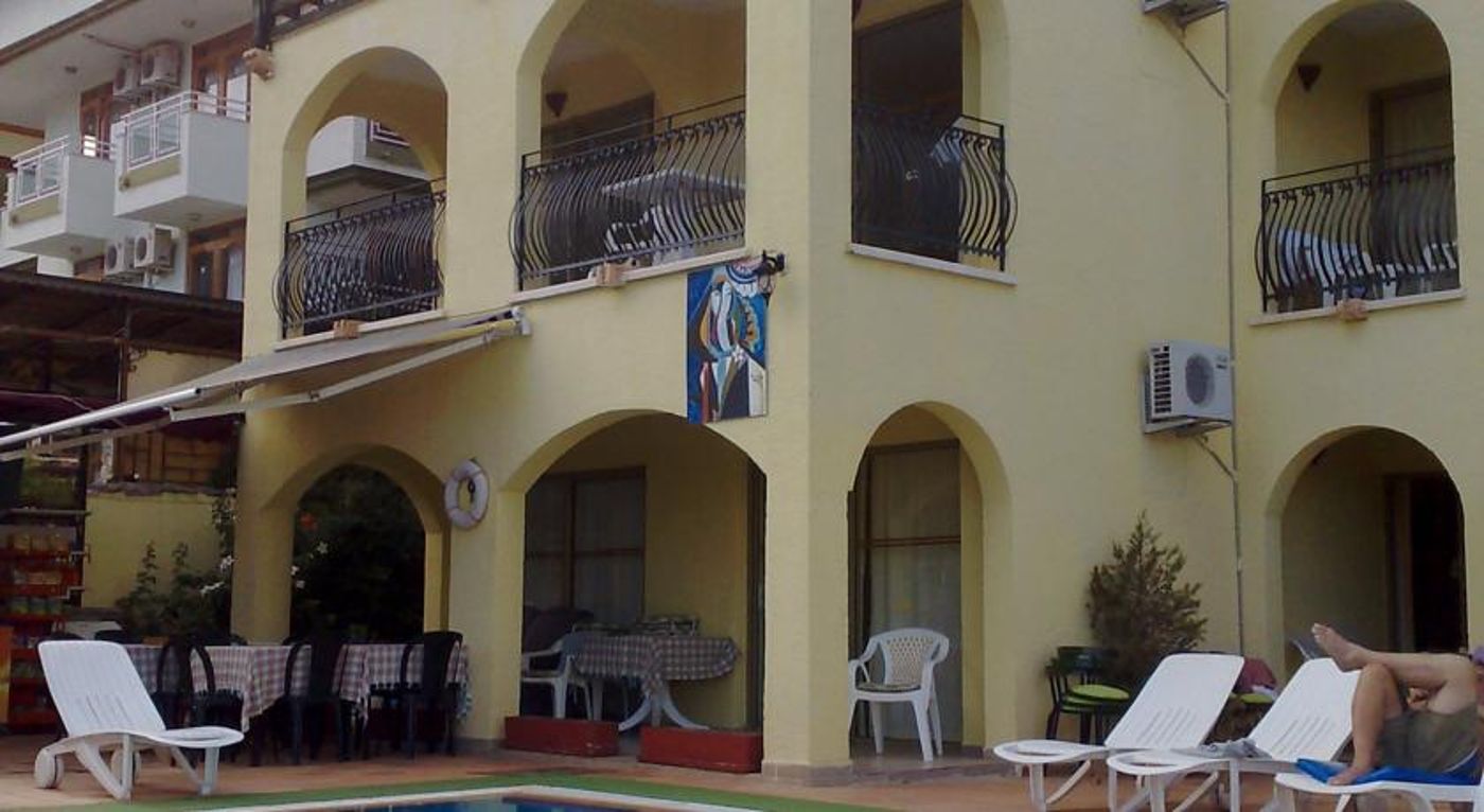 Sarigul Apartments