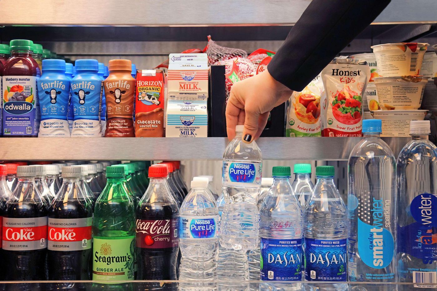 Hilton-Garden-Inn-NY-West-35-Street-Restaurant-31