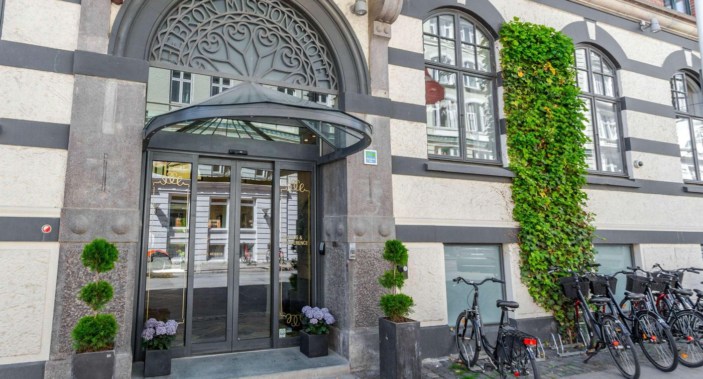 Best-Western-Hotel-Hebron-General-view-3