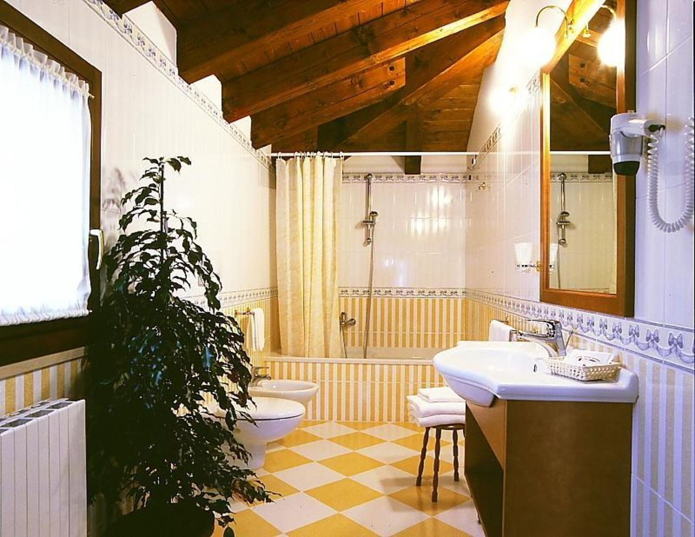 Hotel-Antico-Moro-Room-11