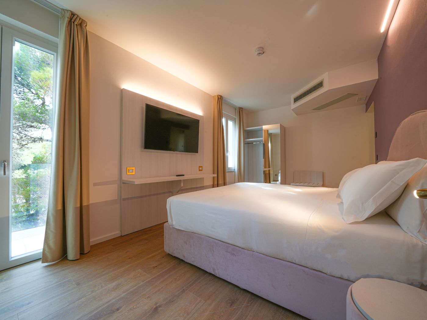 Castiglioncello-Suites-Room-8