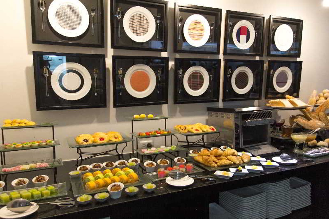 Sugar-Marina-Resort-FASHION-Kata-Beach-Restaurant-18