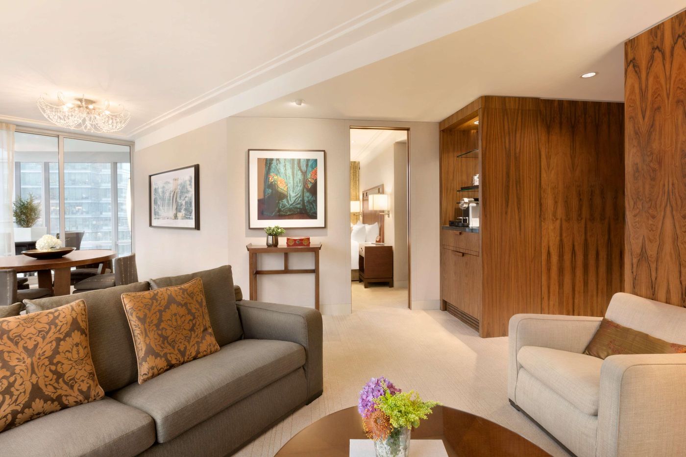 Shangri-La-Vancouver-Room-24