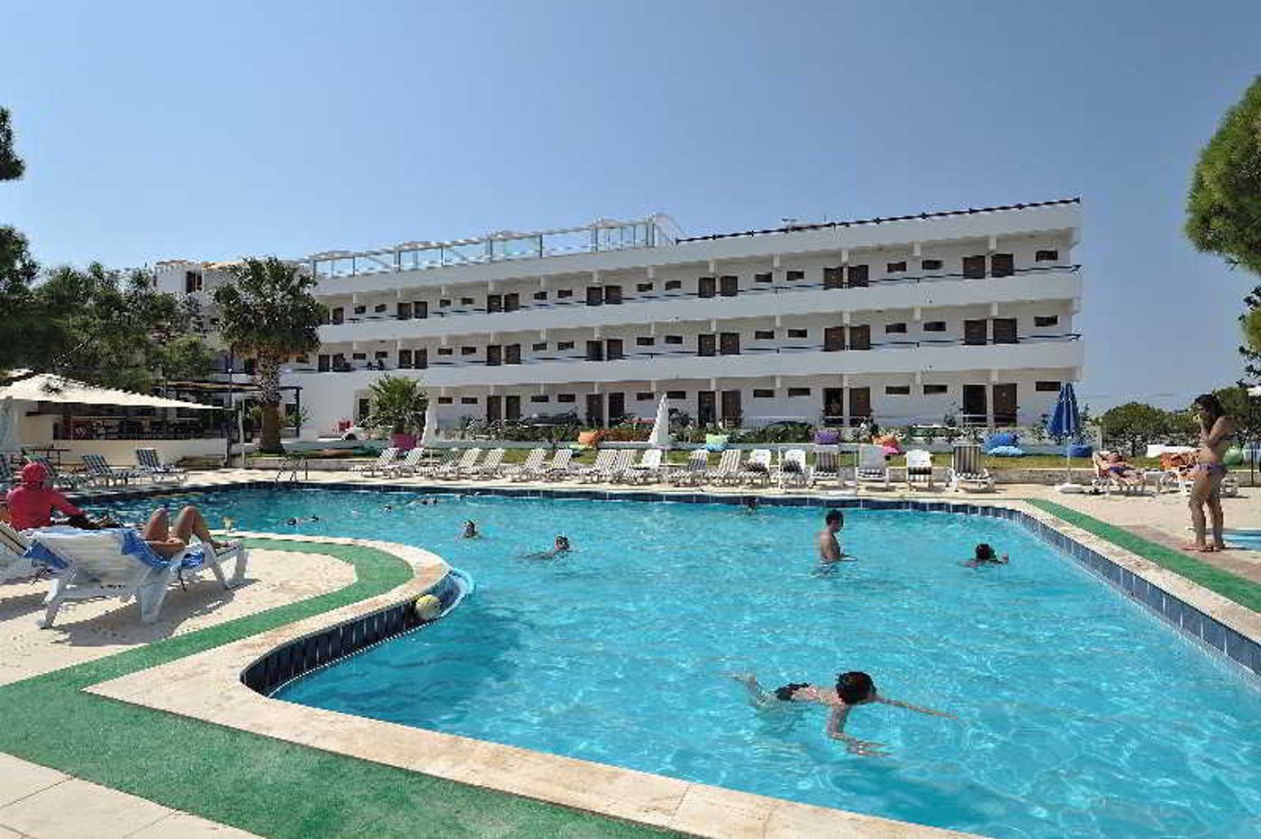 The-Best-Life-Hotel-Gumbet-Hill-Pool-3