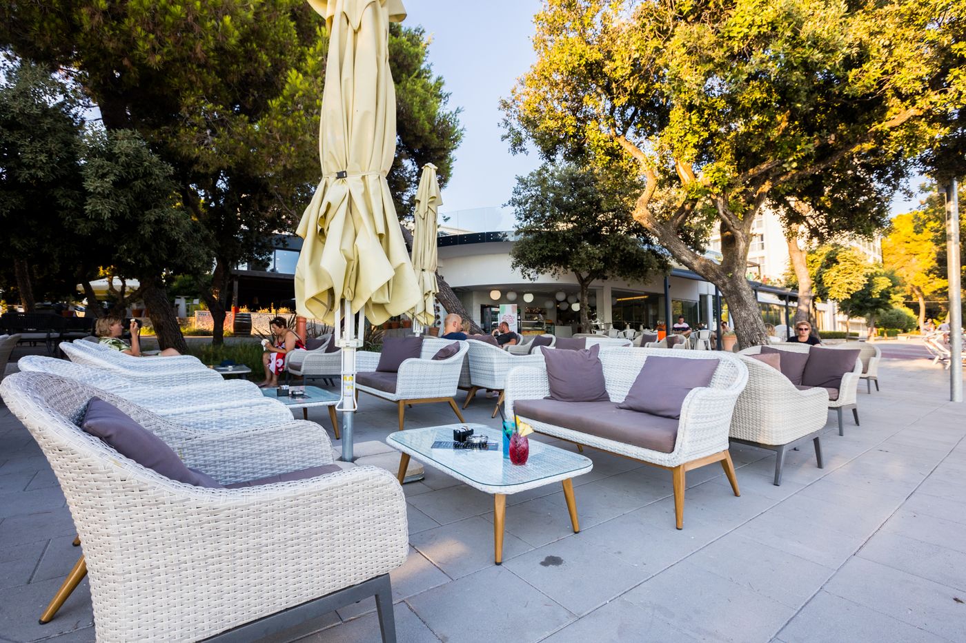 Hotel Pinija Petrecane