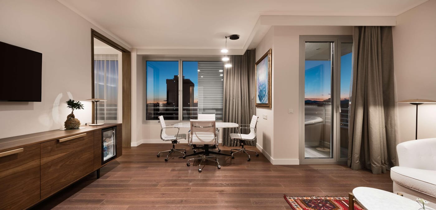 NH-Collection-Madrid-Eurobuilding-Room-8