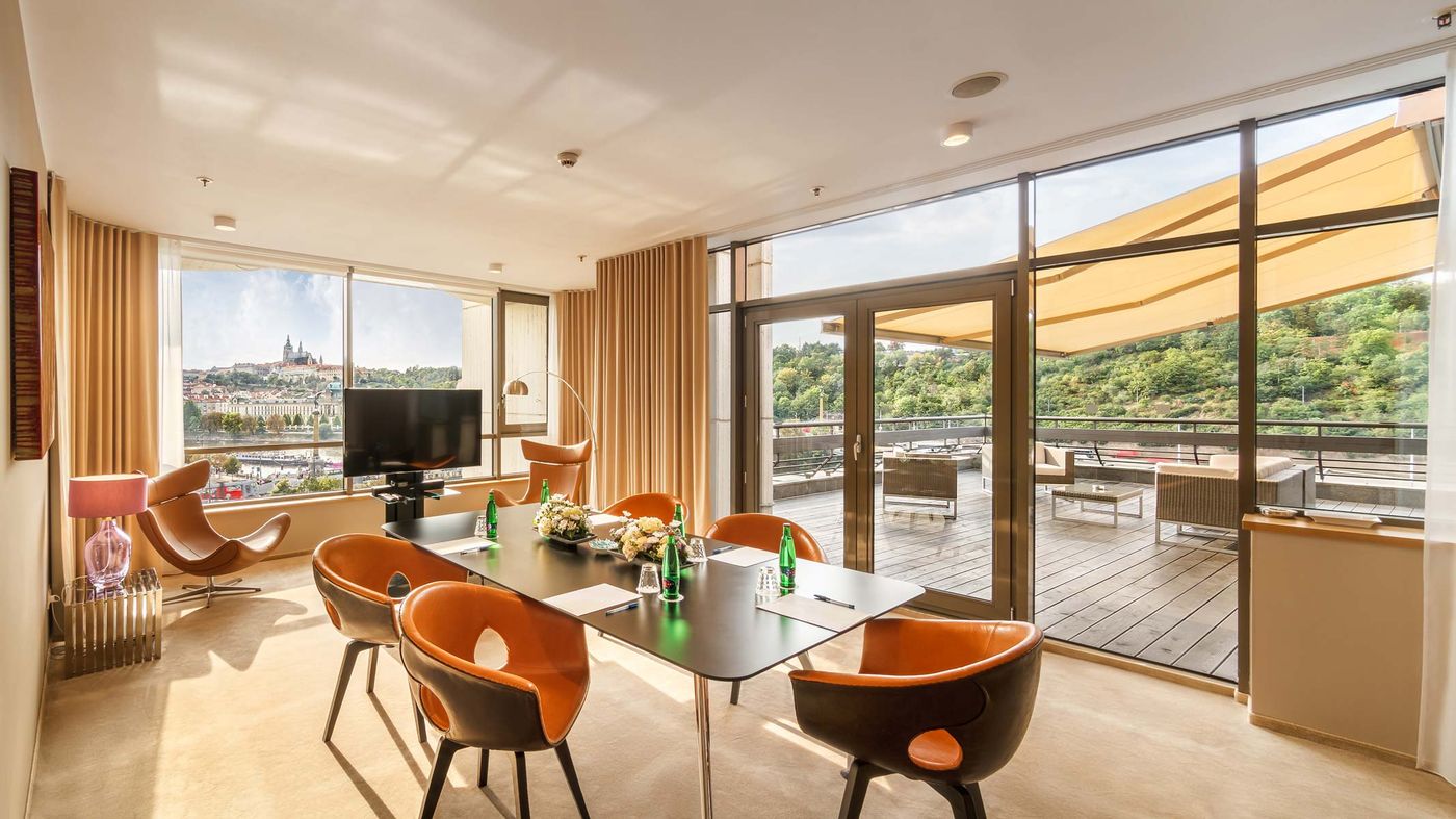 The-President-Conferences-2