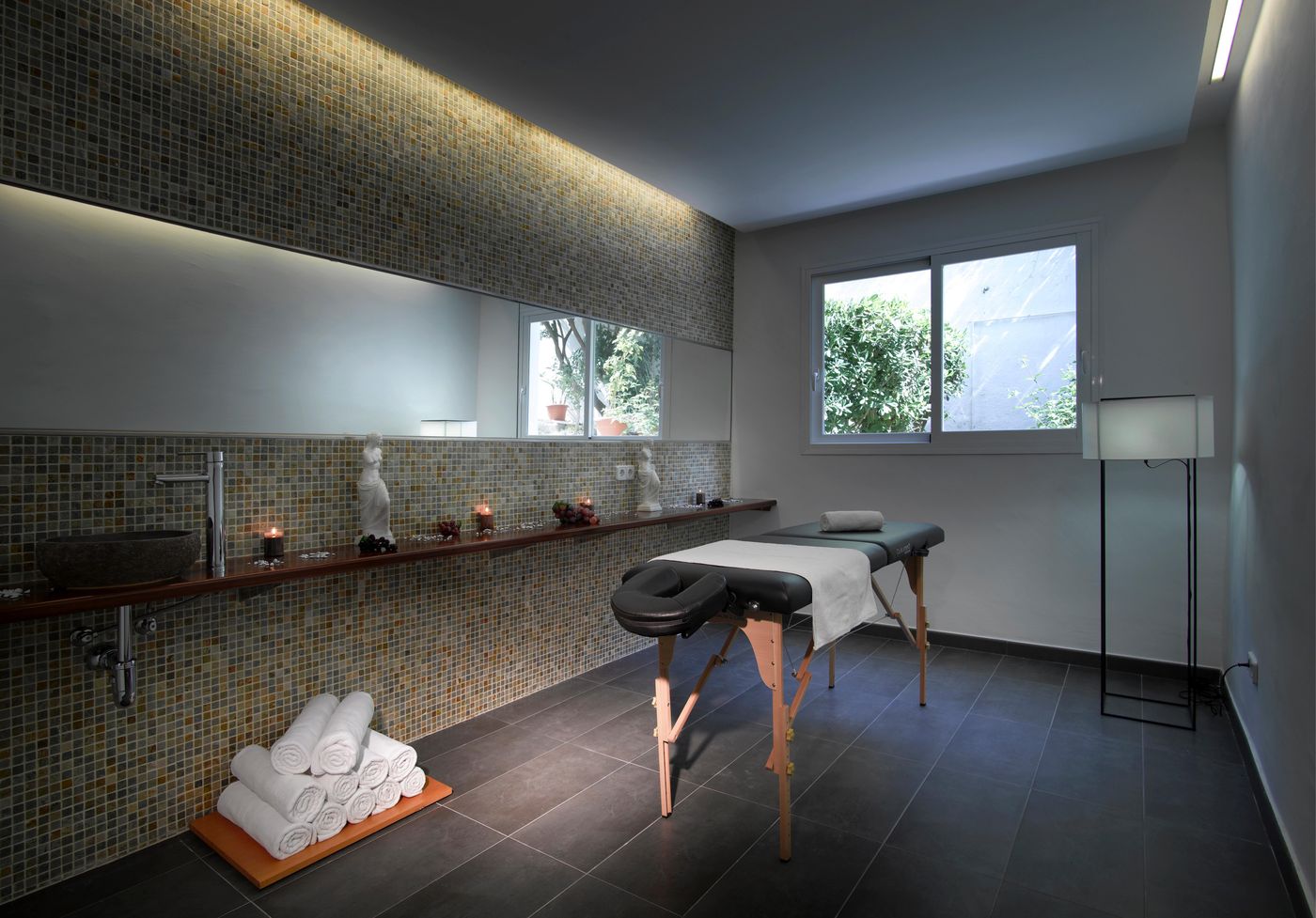 Palladium-Hotel-Cala-LLonga-Sports-and-Entertainment-30