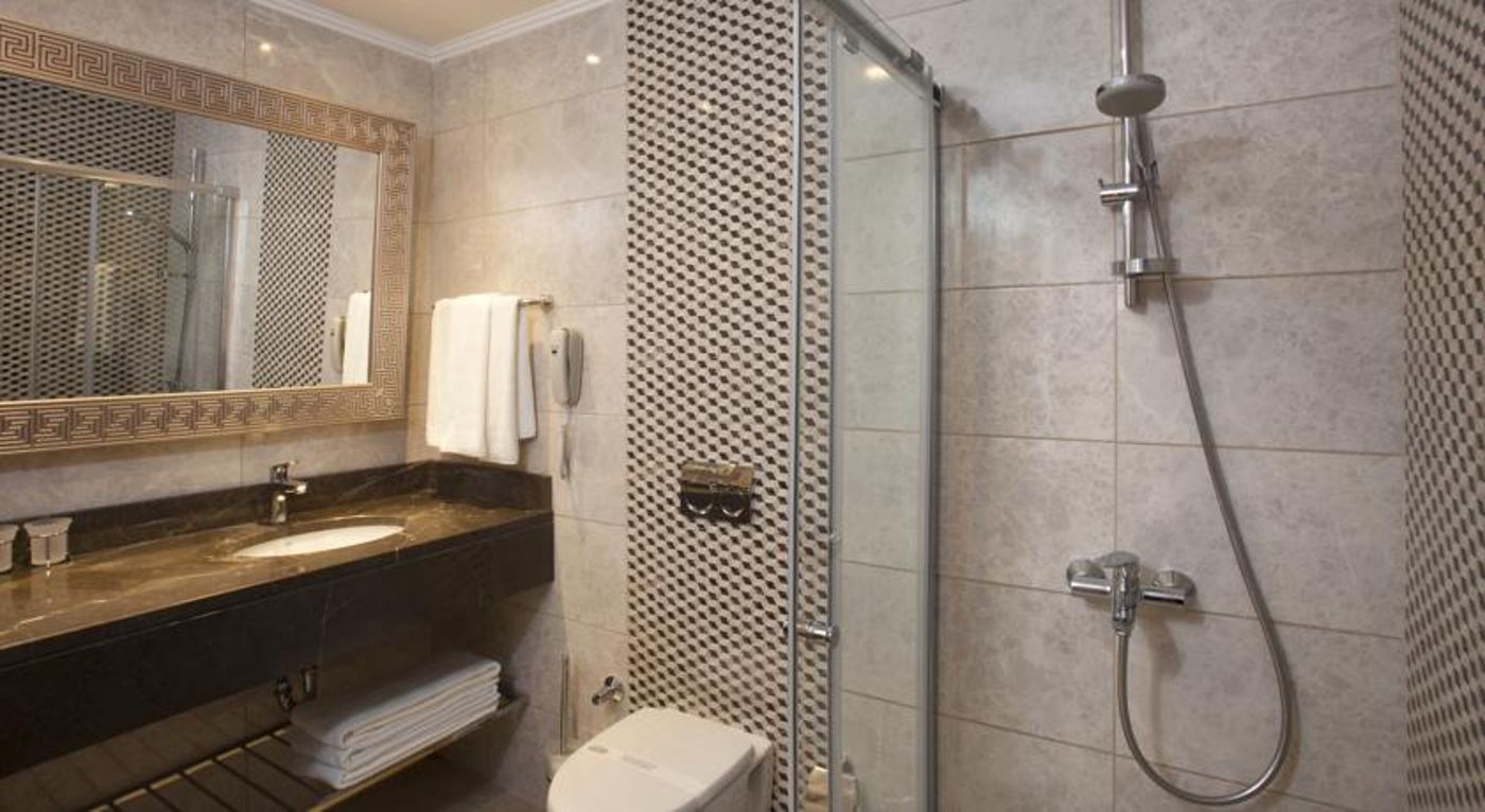 Side-Premium-Room-31