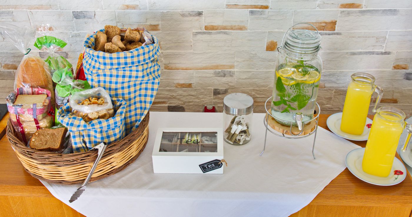 Maria-Rousse-Studios-Restaurant-62