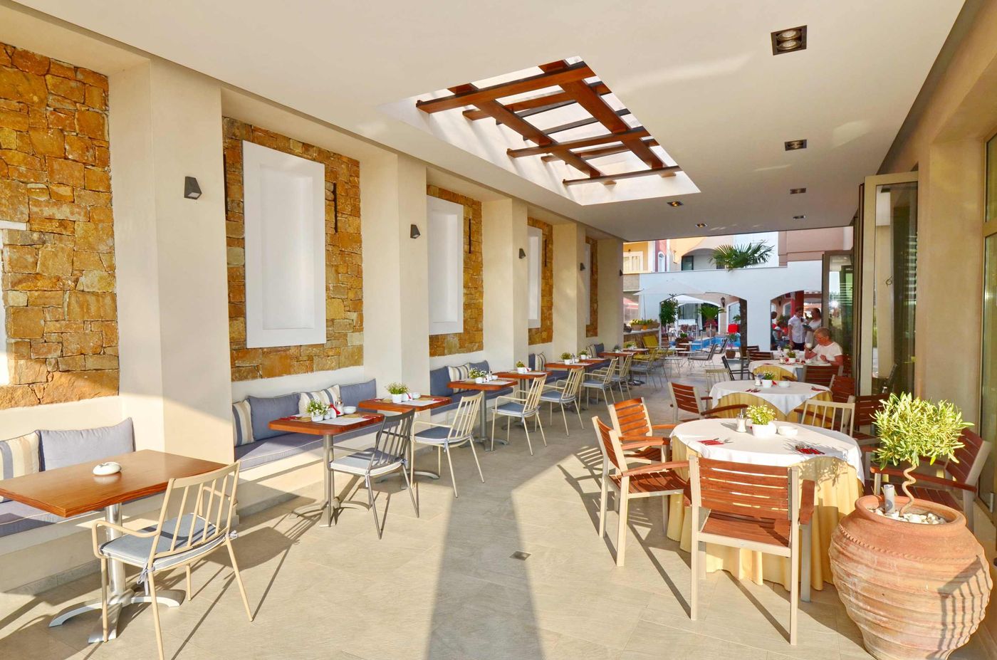 Evilion-Restaurant-48