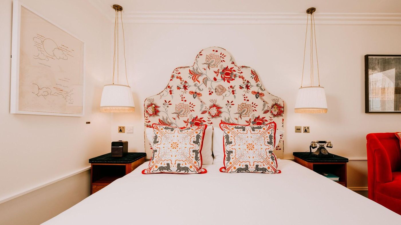 The-Leinster-Room-35