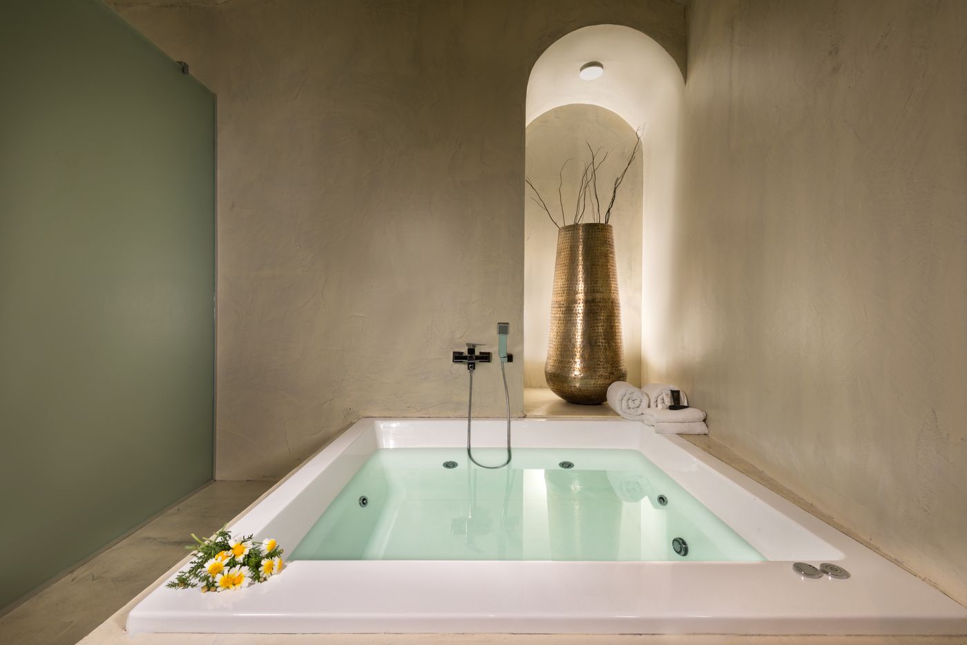 Mythical-Blue-Luxury-Suites-Room-58