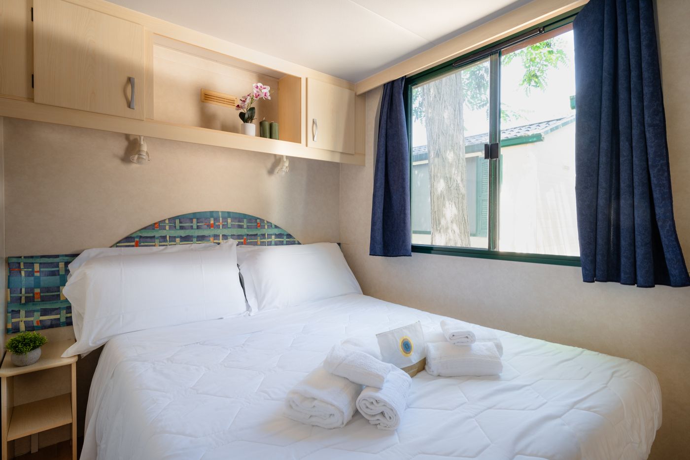 Club-del-Sole-Stork-Family-Collection-Room-23