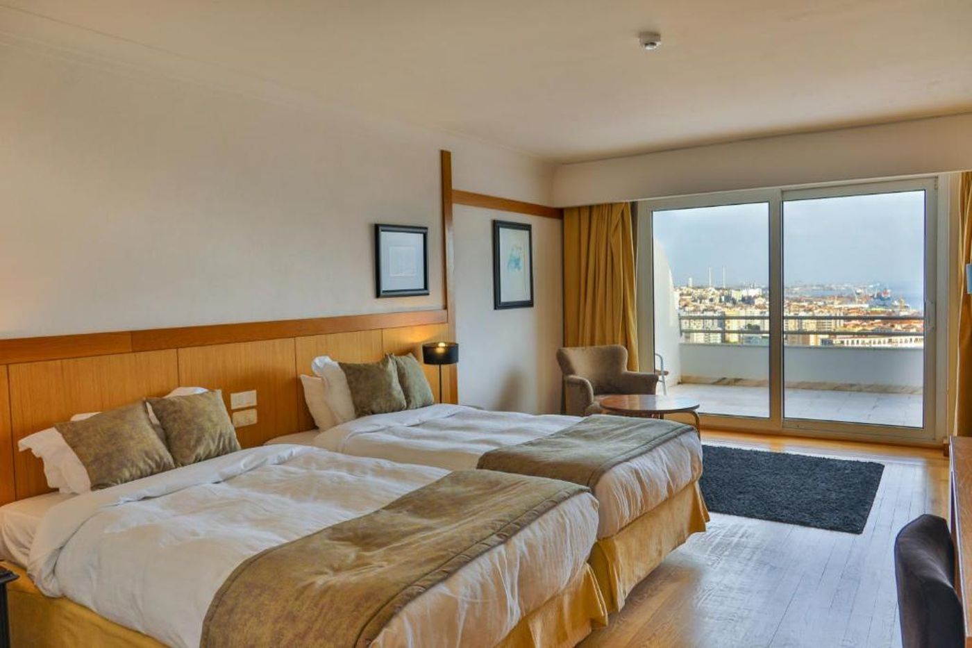 B&B Hotel Sado Setúbal-Portugal-SETUBAL-Room-1