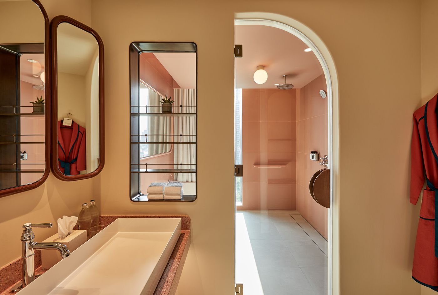 The-Standard--Bangkok-Mahanakhon-Room-36