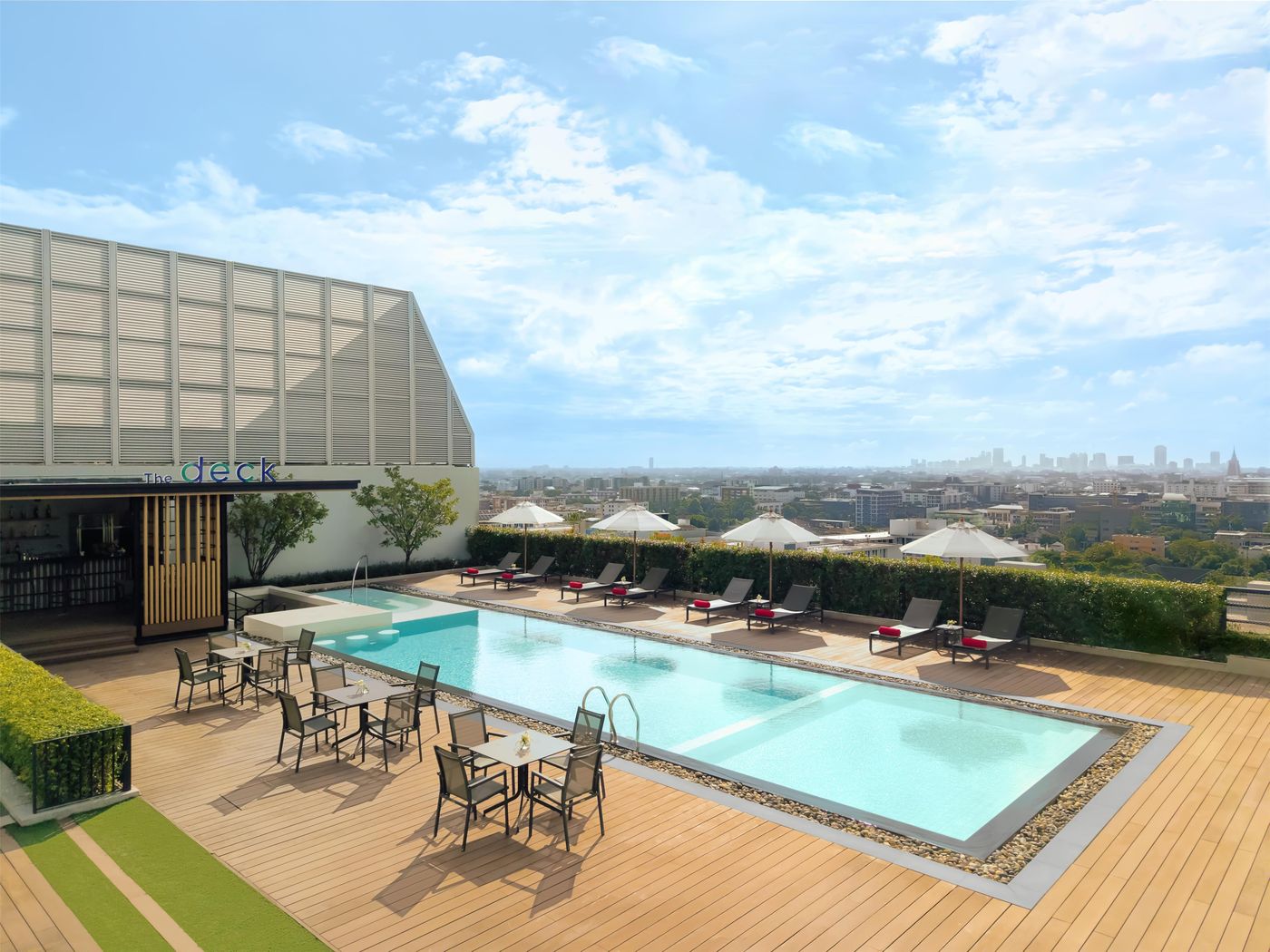 Avani-Sukhumvit-Bangkok-Hotel-General-view-40