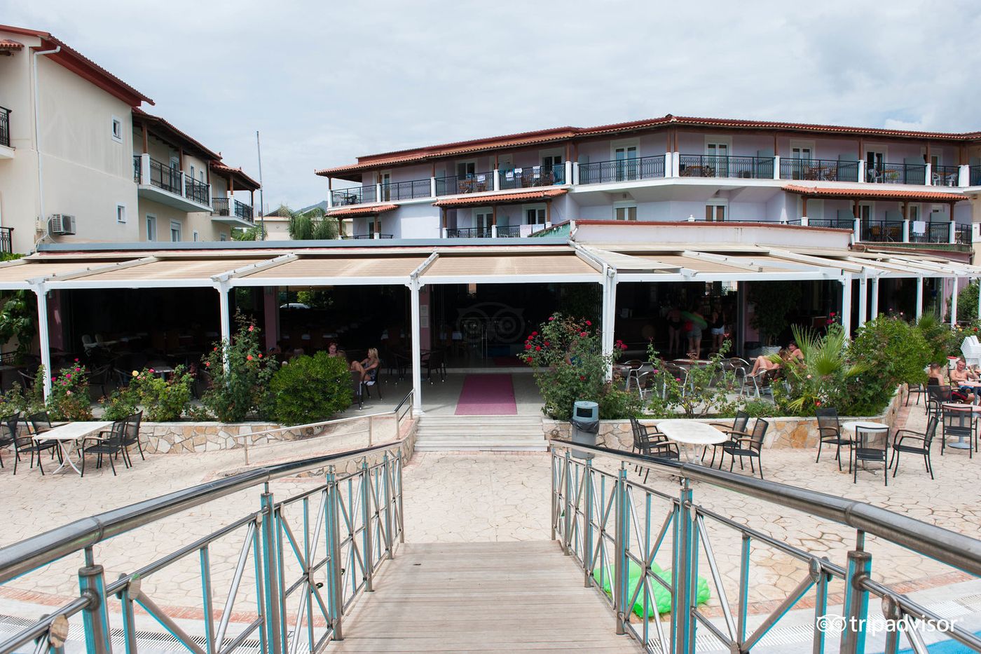 Majestic-Spa-Terrace-14