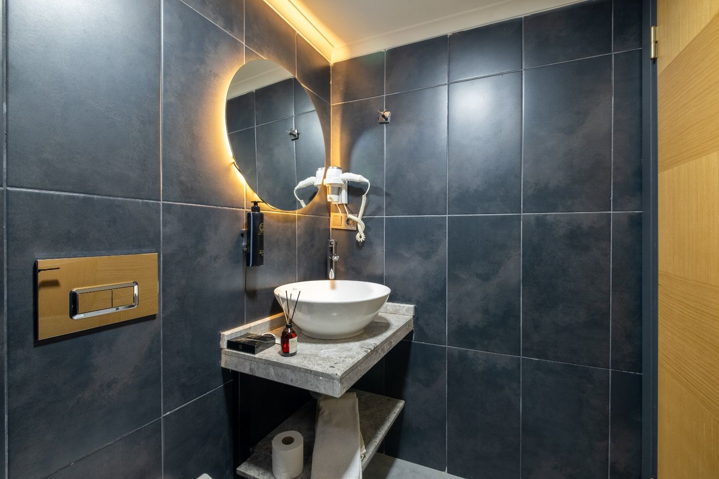 216-Bosphorus-Suite-Room-54