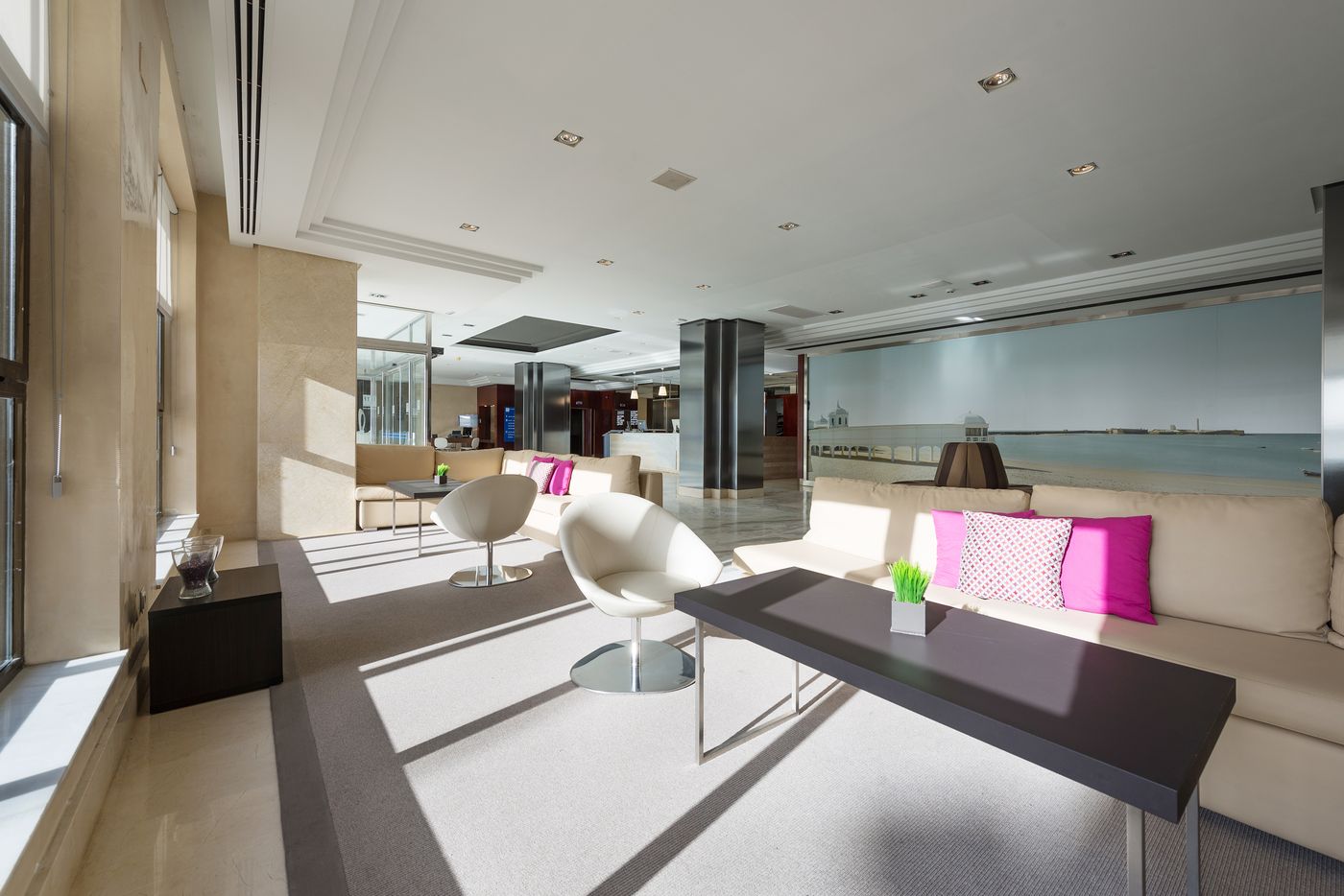 TRYP Cadiz La Caleta Hotel