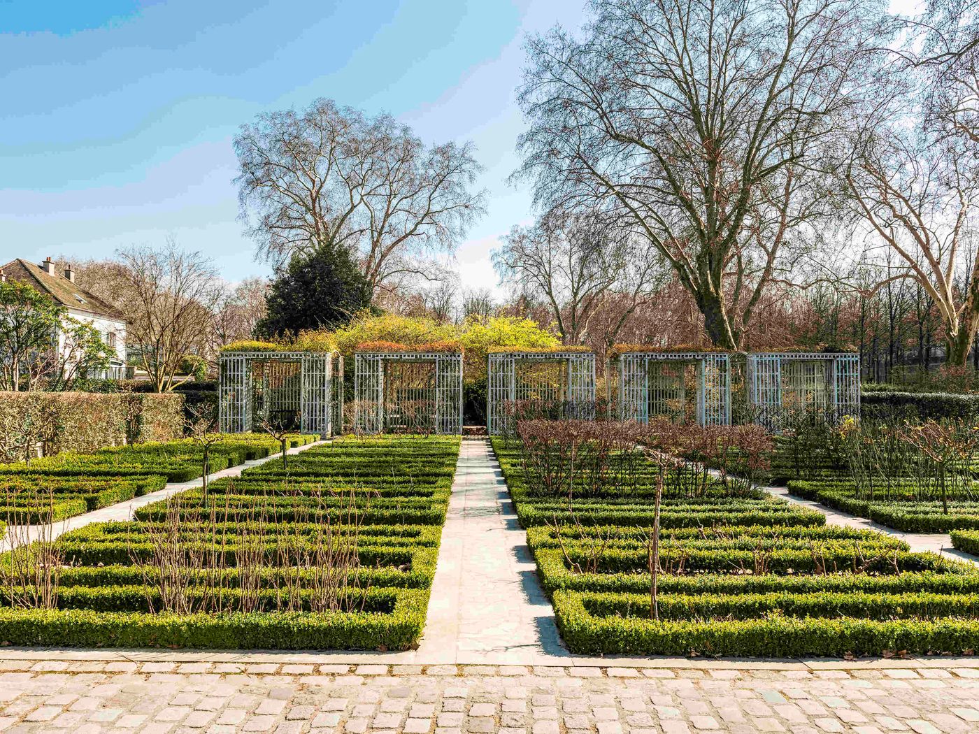 ibis Marne-la-Vallée Champs-France-CHAMPS SUR MARNE-General view-3