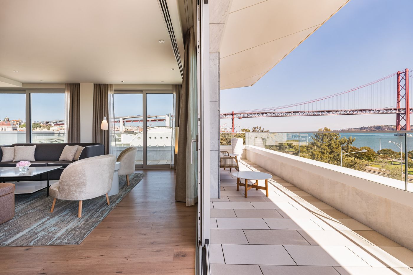 Hyatt-Regency-Lisbon-Room-4