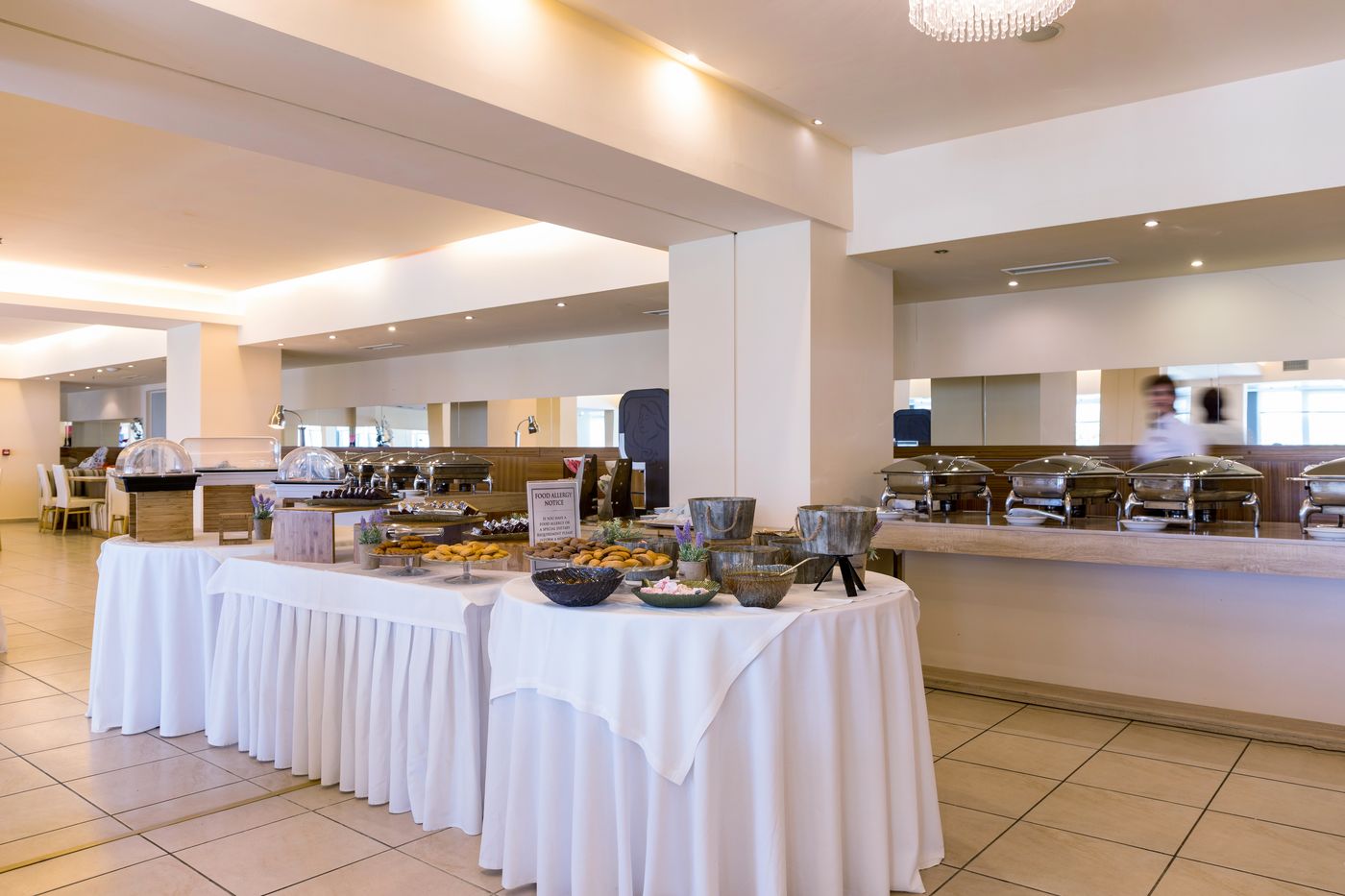 Ariti-Grand-Hotel-Restaurant-58