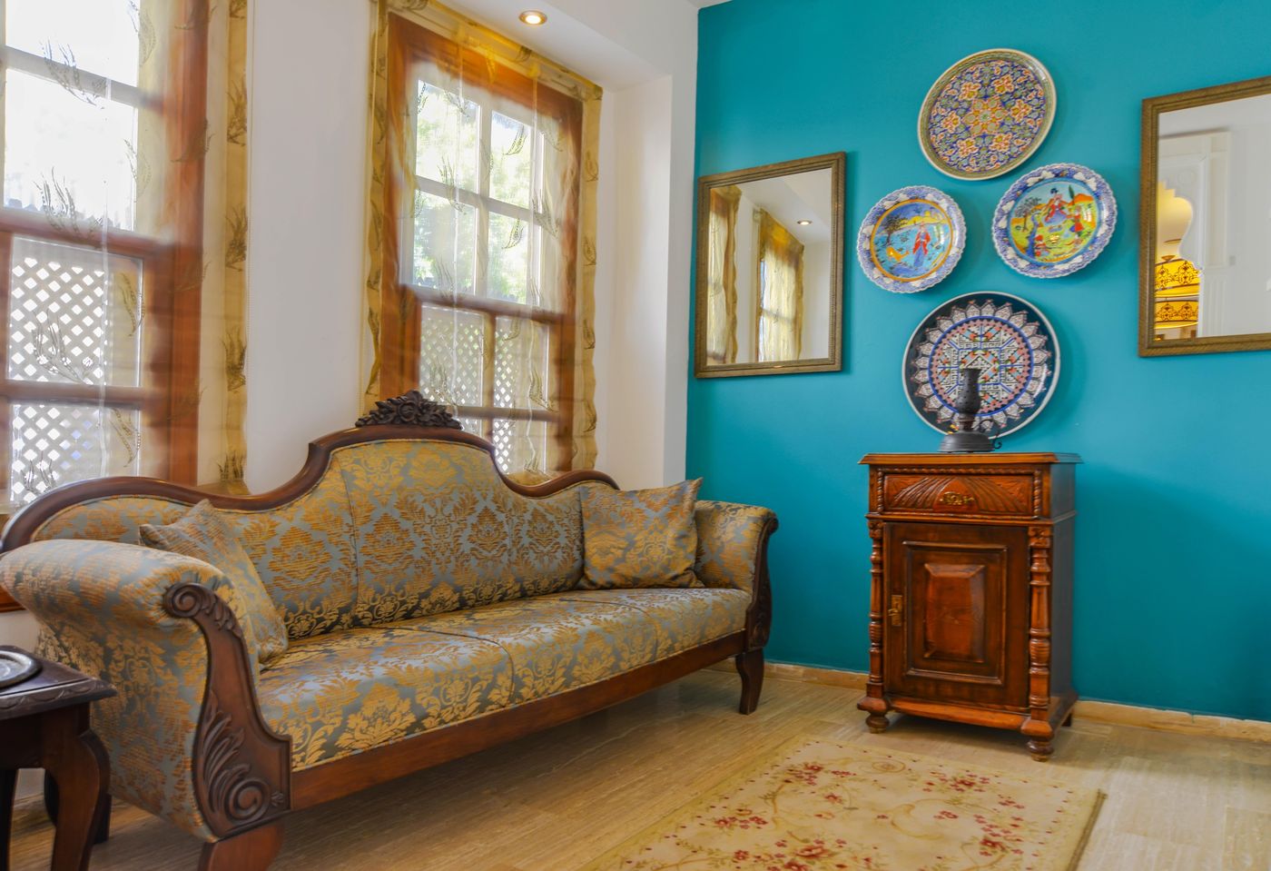 Argos-Hotel-Lobby-22