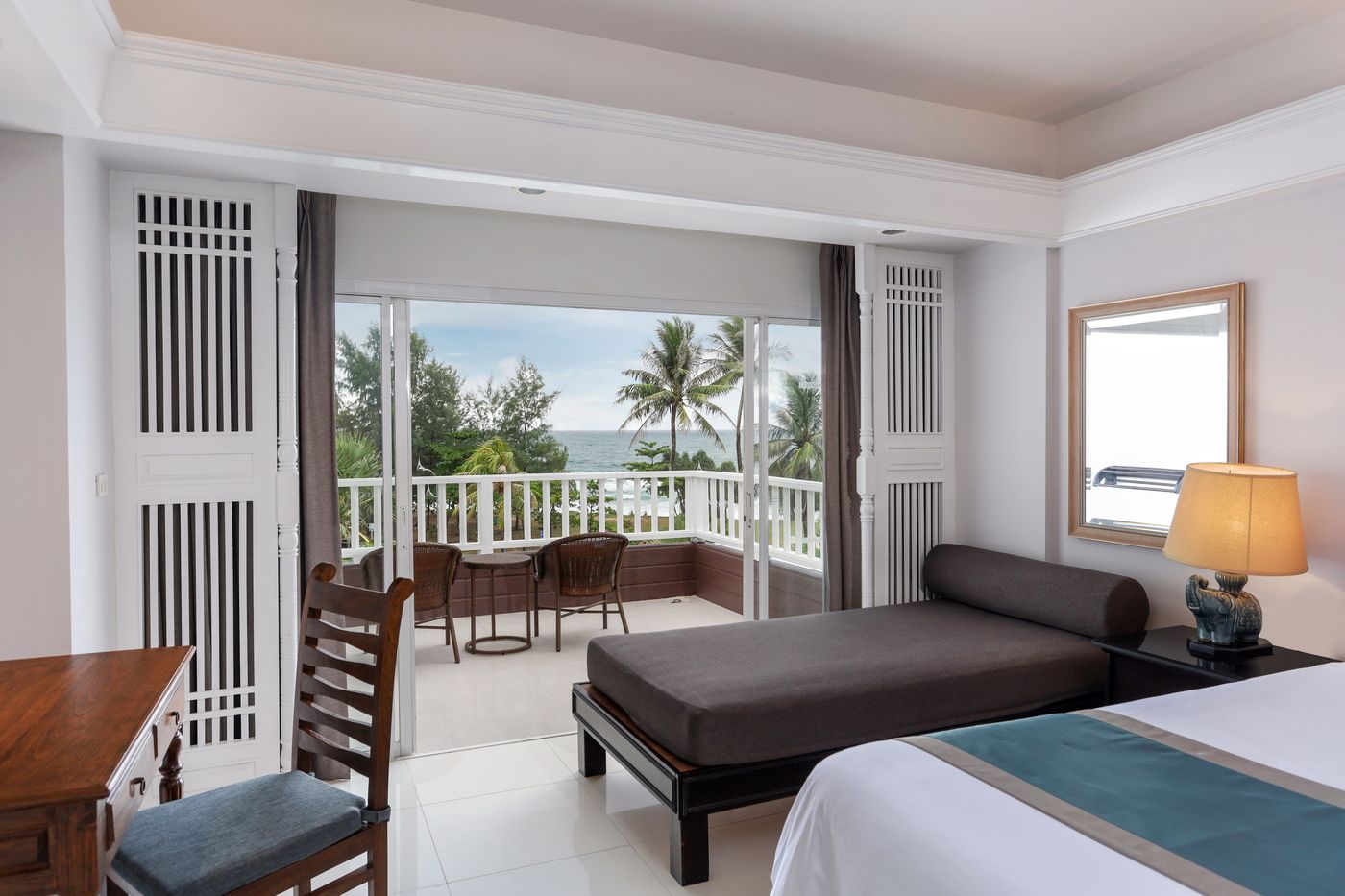 Thavorn-Palm-Beach-Resort-Room-46