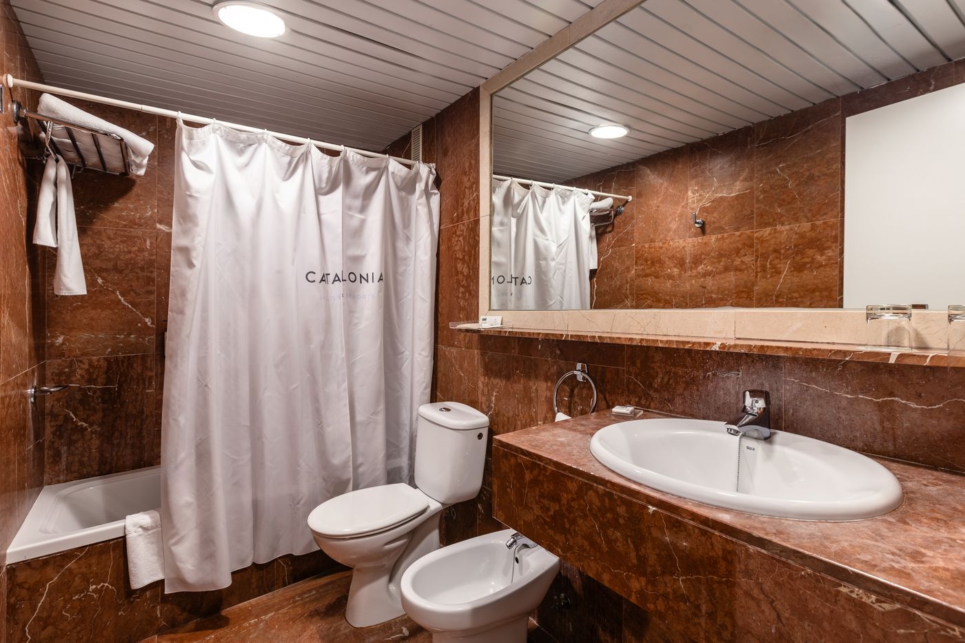 Catalonia-Punta-del-Rey-Room-31