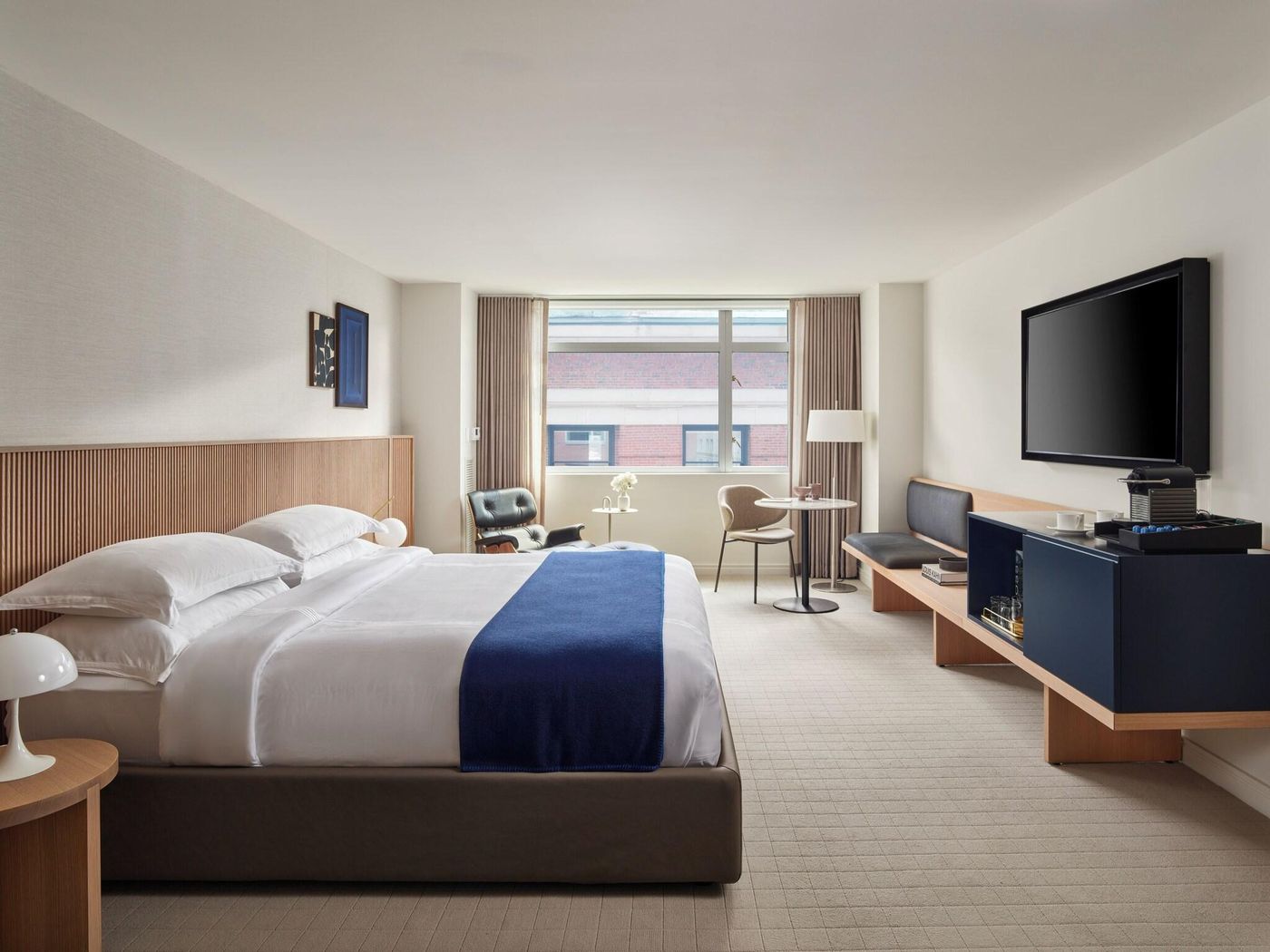 Nine-Zero--A-Kimpton-Hotel-Room-26