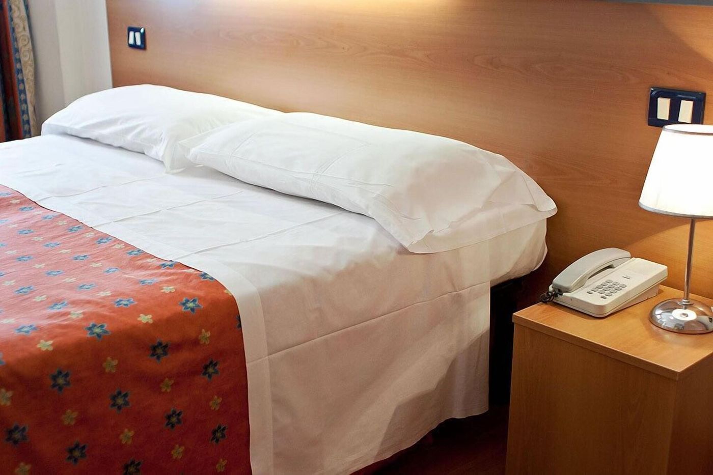 Hotel-San-Remo-Room-33