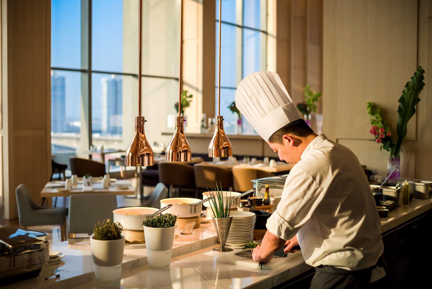 AVANI--Riverside-Bangkok-Hotel-Restaurant-41