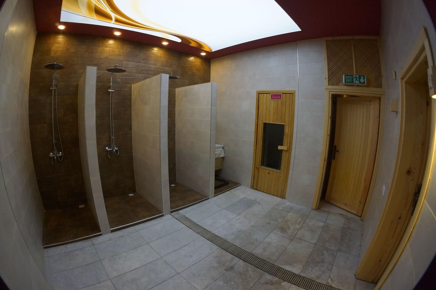 Tonoz-Beach-Hotel-Sports-and-Entertainment-72