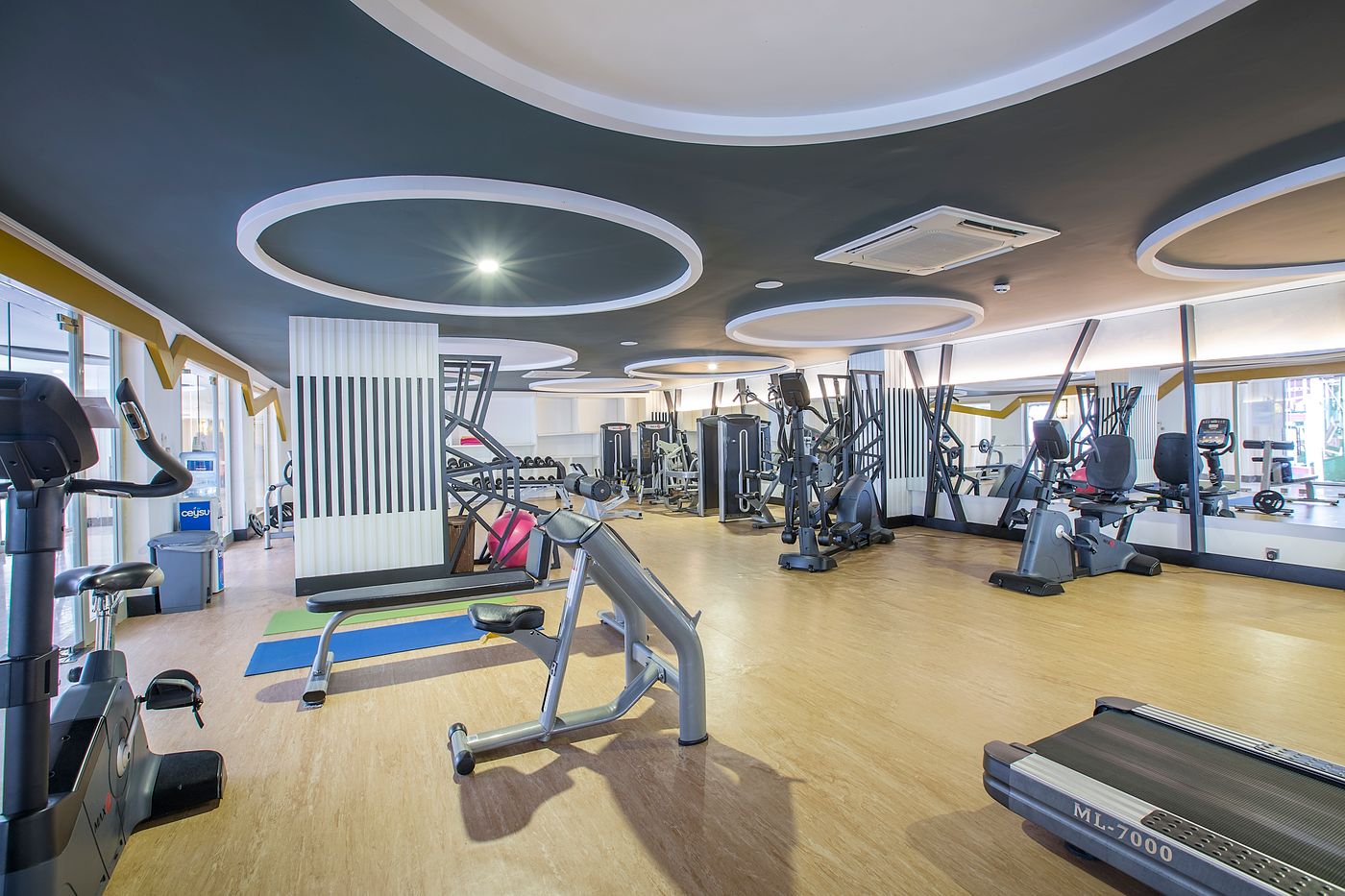 Jadore-Deluxe-Hotel---Spa-Sports-and-Entertainment-77