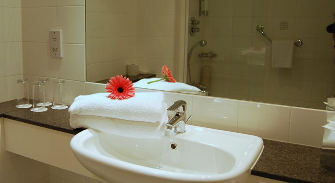 Maldron-Hotel-Smithfield-Room-15