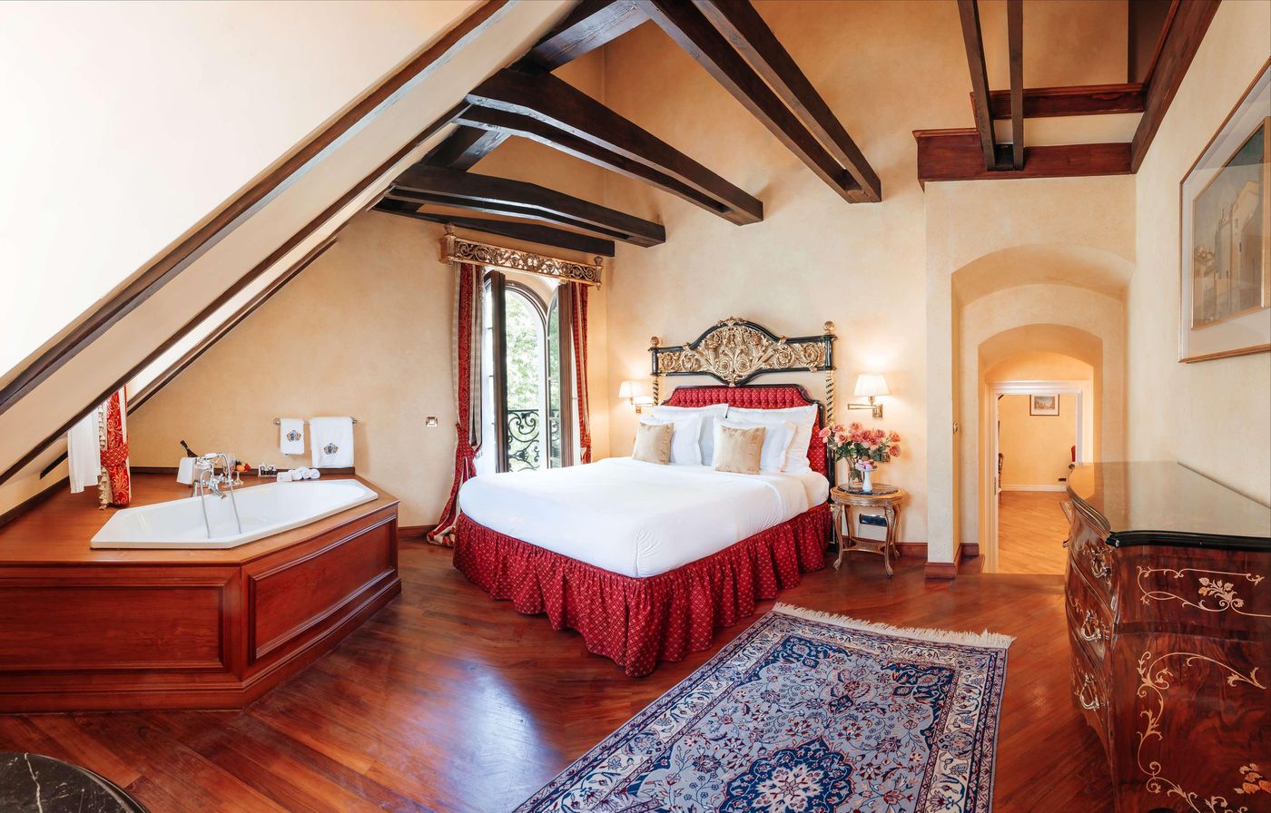 Alchymist-Grand-Hotel-And-Spa-Room-22